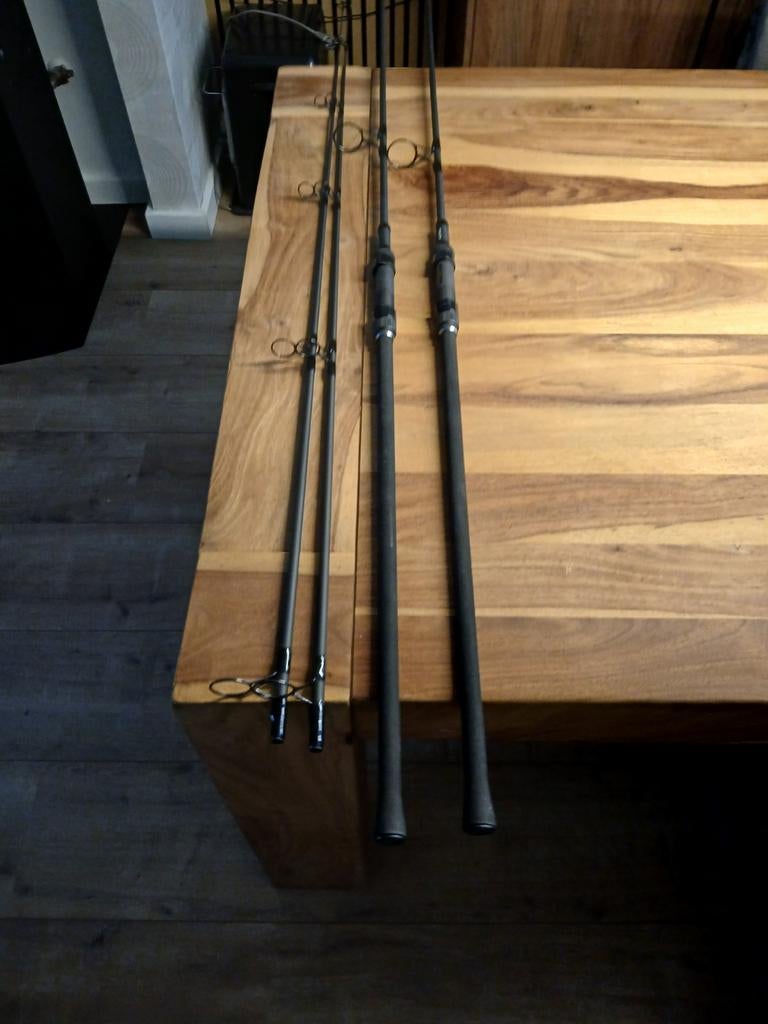 2x Nash Scope 2.75lb 10' +foudraal scope, Ophalen