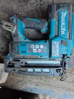 Makita nagelschieter, Doe-het-zelf en Bouw, Ophalen