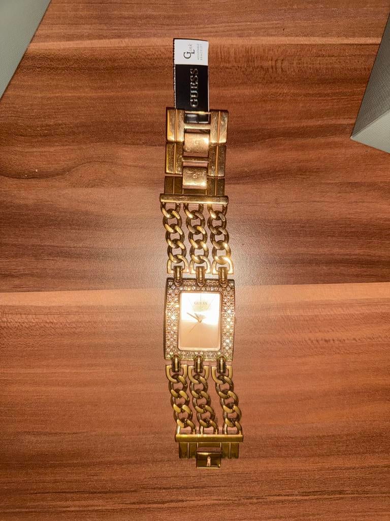 GUESS, Bijoux, Sacs & Beauté, Montres | Femmes, Enlèvement ou Envoi, Comme neuf, Guess