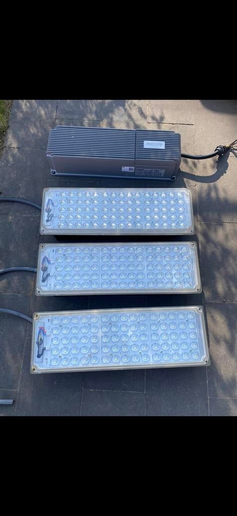 Philips Led verlichting terrein, Ophalen, Gebruikt