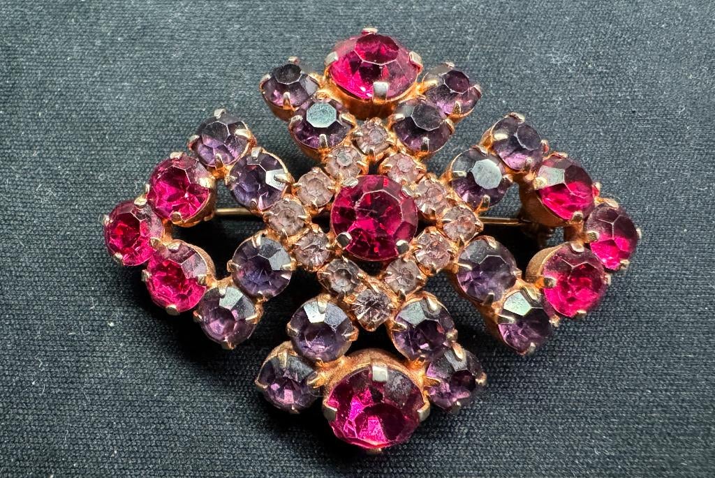 Bijoux de Fantaisie - Broche Vintage Années 1960, Bijoux, Sacs & Beauté, Bijoux anciens, Enlèvement ou Envoi, Autres matériaux