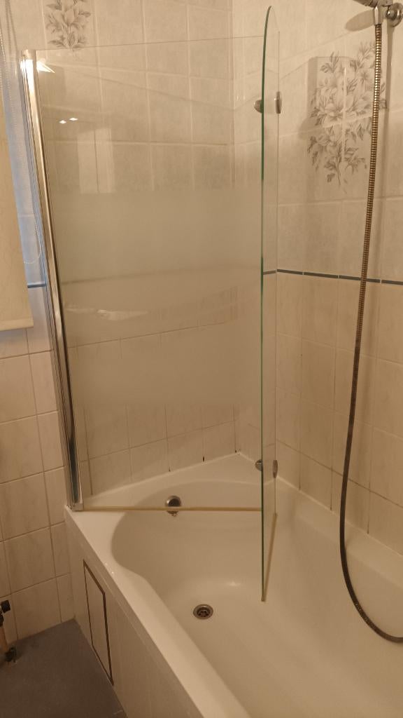 Parois de douche pour baignoire, Enlèvement, Utilisé