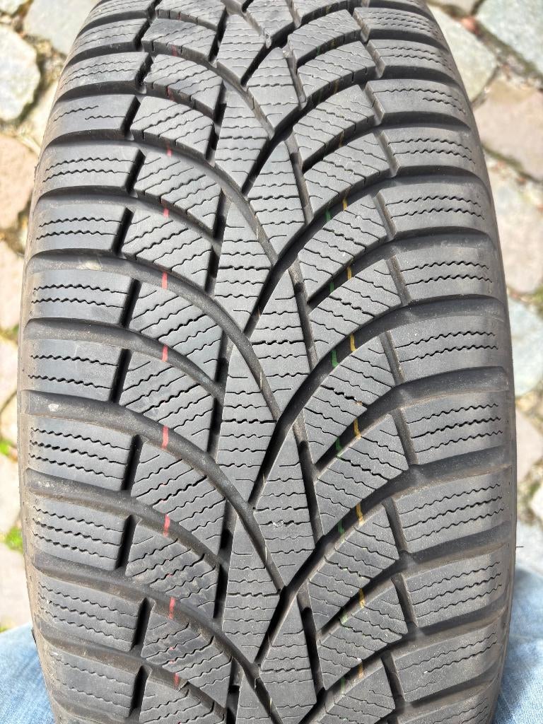 4x Winterband Toyo op velg 17' Mazda. 225/65R17, Ophalen, Gebruikt, Banden en Velgen, 17 inch