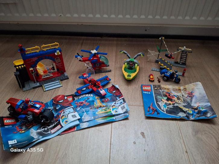 LEGO SPIDERMAN gros lot de vehicules et decor avec figurines, Enfants & Bébés, Jouets | Duplo & Lego, Comme neuf, Lego, Ensemble complet