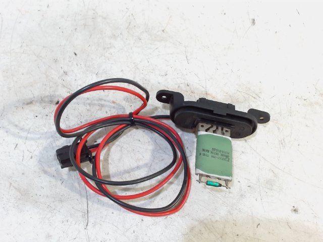 Kachelweerstand Renault Kangoo, Onderdelen@venauto.nl, Van der Ven Autorecycling B.V., Ettenseweg 76, 4706 PB Roosendaal, The Netherlands