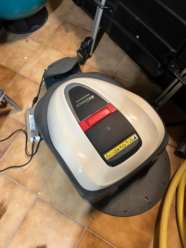 Tondeuse robot neuve honda miimo, Jardin & Terrasse, Tondeuses robotisées, Neuf, Enlèvement