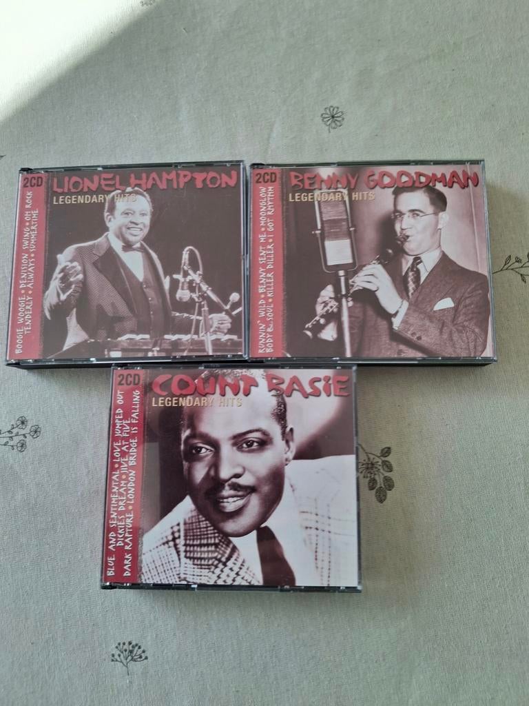 2 coffrets CD de tubes légendaires, Enlèvement ou Envoi