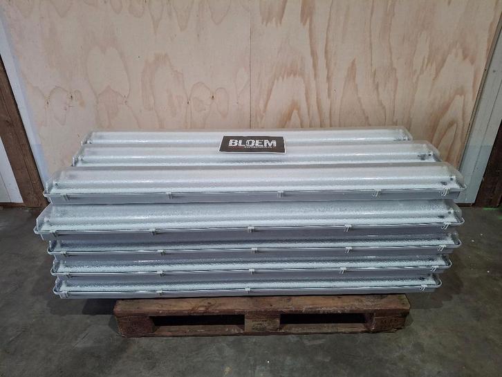 TL armatuur dubbel Norton, Bricolage & Construction, Éclairage de chantier, Comme neuf, Armature, 50 à 200 watts, Enlèvement