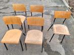 Oude schoolstoelen.5 stuks., Enlèvement