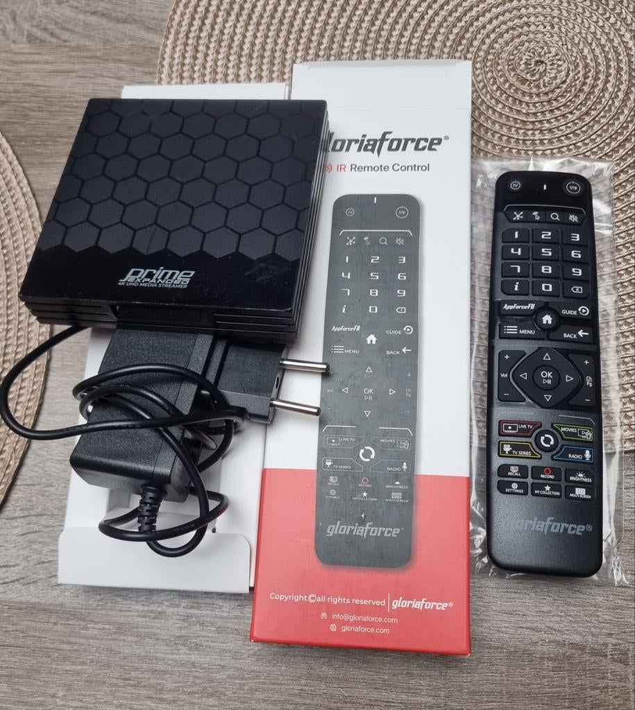 Box Optic STB Prime Expanded 4K, TV, Hi-fi & Vidéo, Lecteurs multimédias, Enlèvement, Comme neuf, Audio optique, Moins de 500 GB