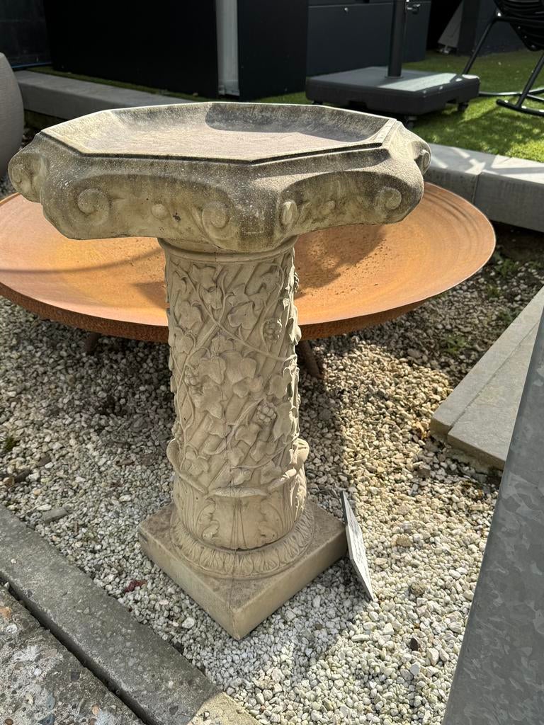 Abreuvoir décoratif en béton pour oiseaux, Jardin & Terrasse, Enlèvement ou Envoi, Comme neuf