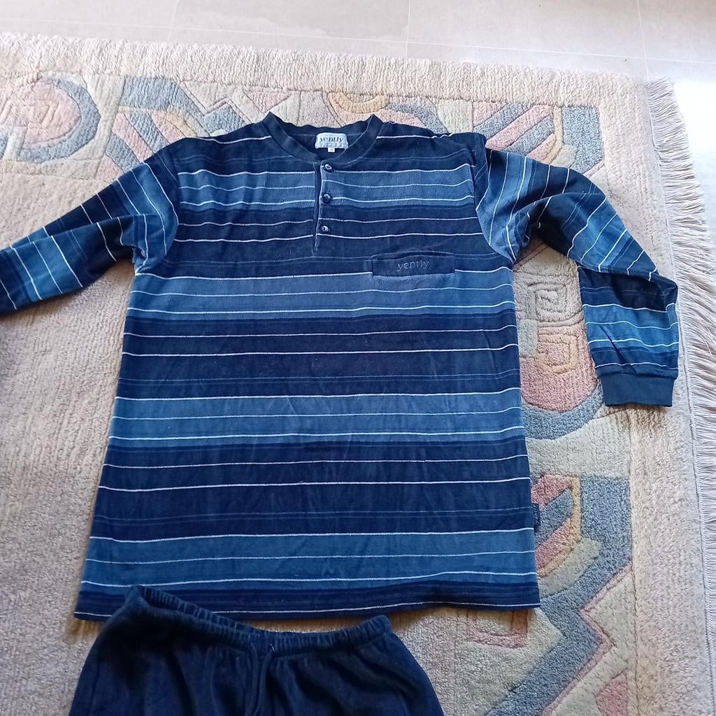 Heren pyjama yently smal, Ophalen