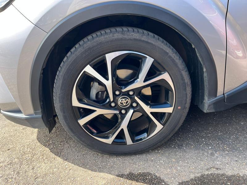 Toyota C-HR C-LUB BI-TONE, Automaat, 72 kW, 86 g/km, 5 deurs