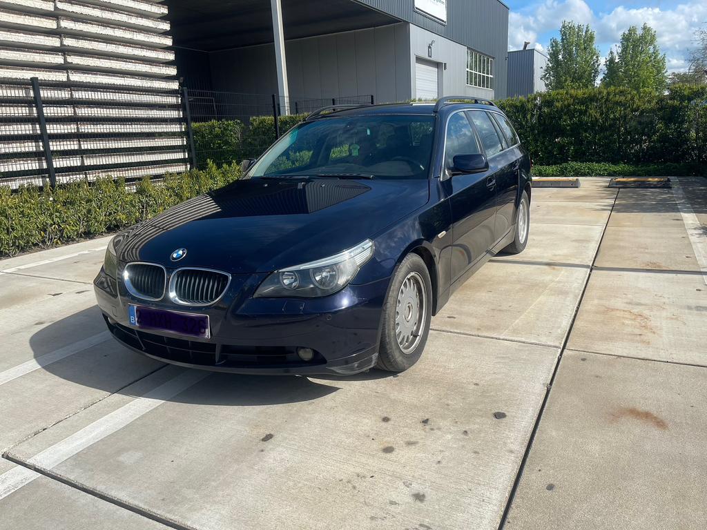 Bmw525D start rijd goed 0485492159, Auto's, BMW, Particulier, 5 Reeks, ABS, Airbags, Airconditioning, Alarm, Bluetooth, Boordcomputer