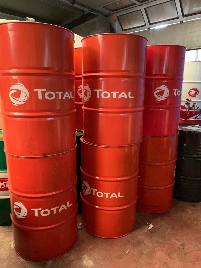 lege olievaten 200 l, Ophalen, Zo goed als nieuw