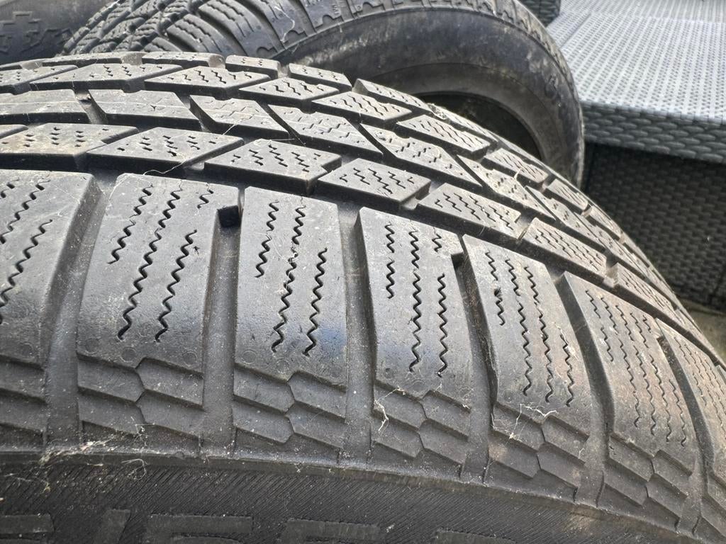 Pneu hiver Continental Crosscontact 225/55 17, Enlèvement, Comme neuf