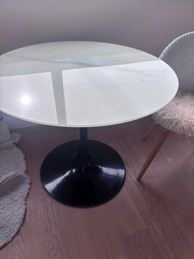 Mooie ronde tafel, Huis en Inrichting, Tafels | Eettafels, Ophalen, Zo goed als nieuw, Glas
