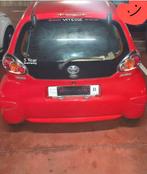 Toyota AYGO 70 000 kilometer  binzin 2011, Auto's, Stof, Zwart, 5 deurs, Particulier