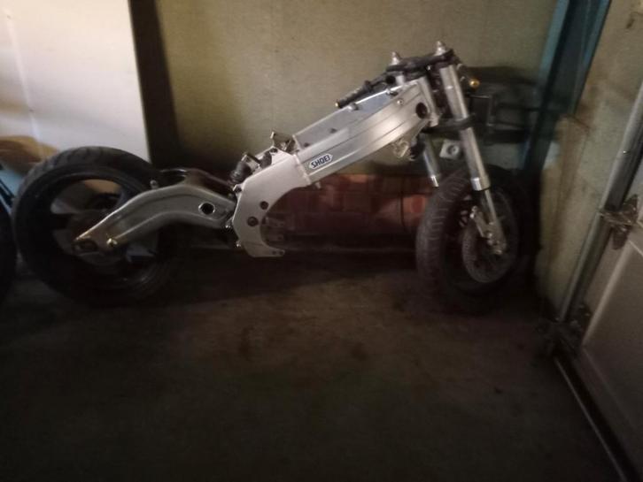 Suzuki RGV250, Motoren, Onderdelen | Suzuki, Ophalen