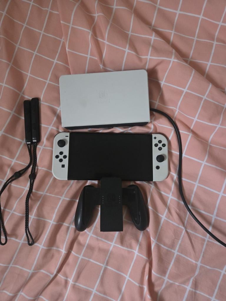 Nintendo Switch OLED, Enlèvement ou Envoi, Switch OLED