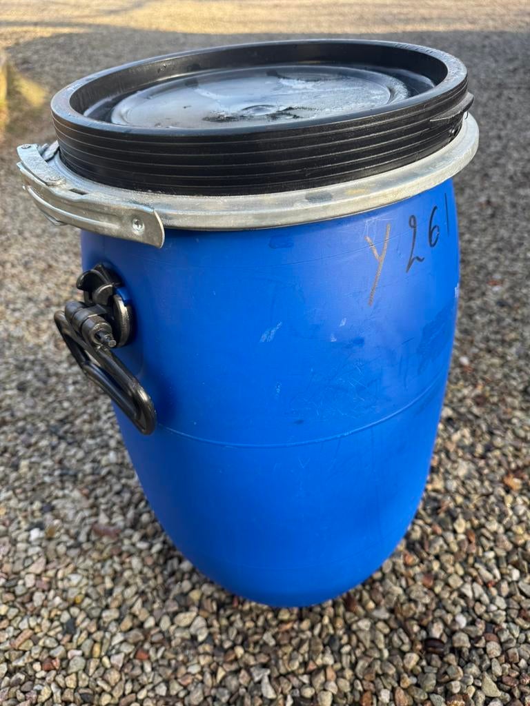 Fût stockage, citerne eau. À saisir ! ! !, Jardin & Terrasse, Barils de pluie, Comme neuf, Enlèvement