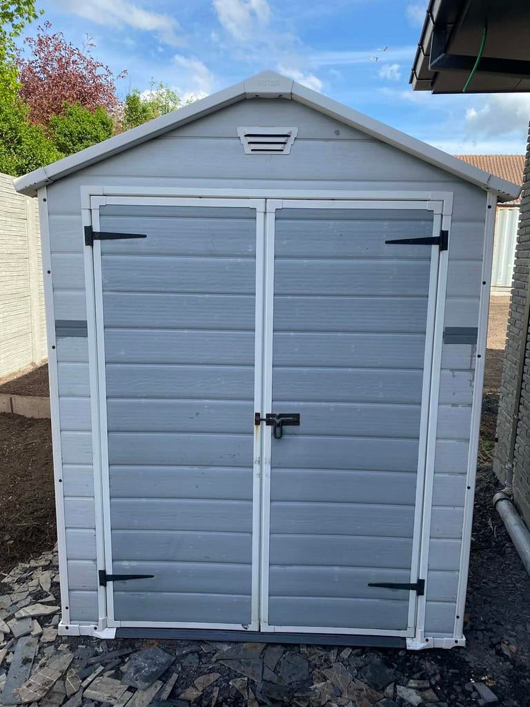 Chalet de jardin keter, Ophalen, Zo goed als nieuw