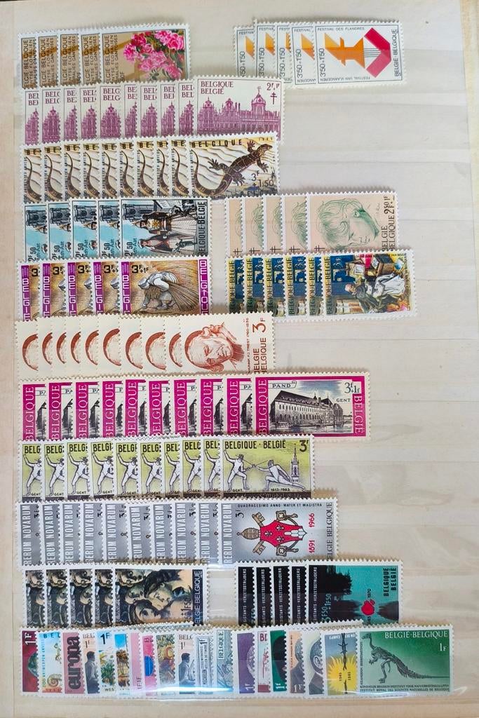 Postzegels postfris ongestempeld, Timbres & Monnaies, Timbres | Albums complets & Collections, Envoi