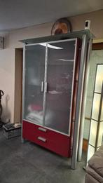 Vitrine, 25 à 50 cm, Avec tablette(s), Design, 100 à 150 cm