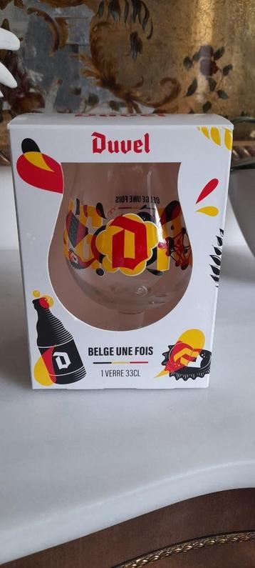 Duvelglas Belge Une Fois beschikbaar voor biedingen