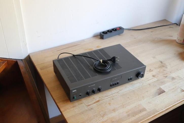 NAD 3020i, Audio, Tv en Foto, Versterkers en Ontvangers, Zo goed als nieuw, Stereo, Minder dan 60 watt, Overige merken, Ophalen