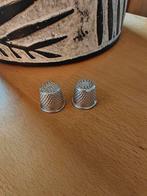 2 dés à coudre, Collections, Dés à coudre, Enlèvement ou Envoi