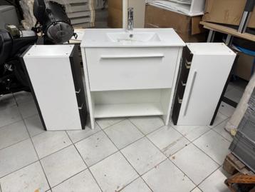 elegance badkamermeubel met 2 kastjes nieuw beschikbaar voor biedingen