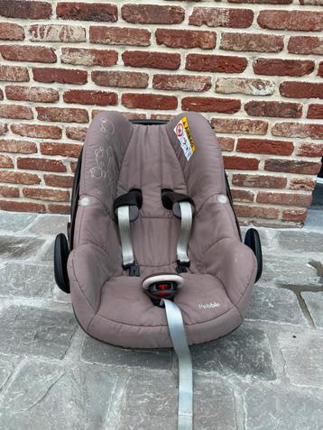 Maxi cosi Pebble beschikbaar voor biedingen