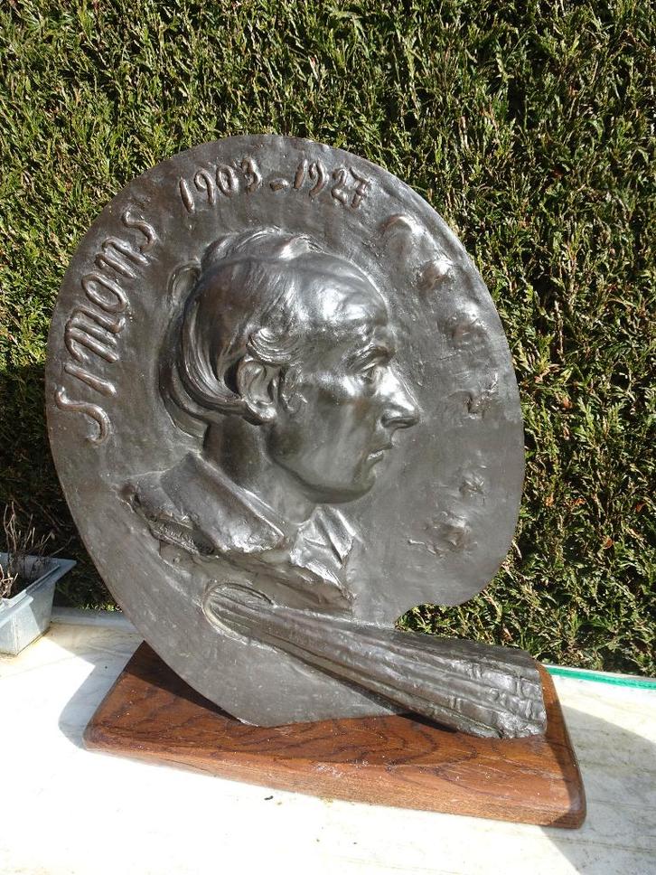 Bronzen plaat Karel Simons 1903-1927., Antiquités & Art, Antiquités | Bronze & Cuivre, Bronze, Enlèvement