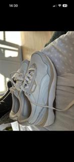 Sneakers van Puma 38, Wit, Ophalen of Verzenden, Sneakers, Gedragen