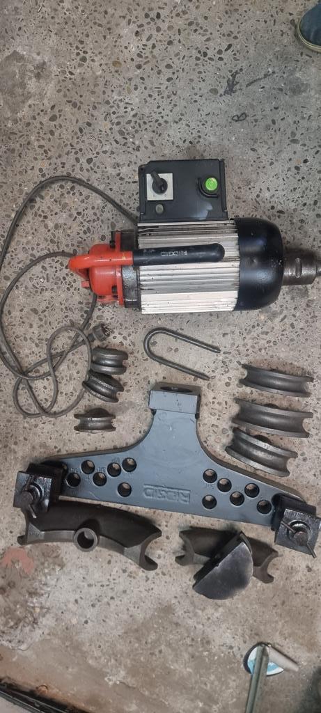 RIDGID HBO382E elektro-hydraulische pijpenbuigmachine 2 inch, Doe-het-zelf en Bouw, Gereedschap | Handgereedschap, Gebruikt, Ophalen