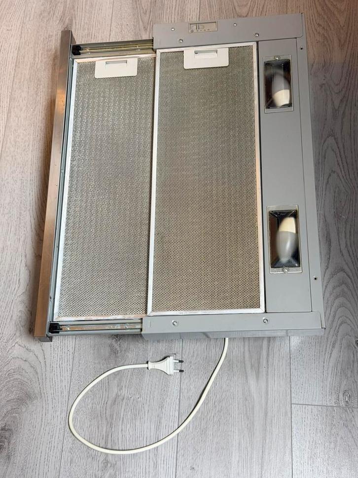 ETNA AV560RVS - Extracteur extensible à écran plat - 60 cm, Electroménager, Hottes, Comme neuf, Encastré, Moteur, Enlèvement ou Envoi