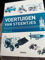 Boek lego voertuigen, Ophalen of Verzenden, Zo goed als nieuw