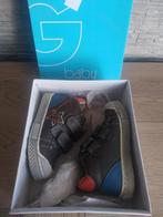 Paire de chaussure pour enfant, Kinderen en Baby's, Kinderkleding | Schoenen en Sokken, Jongen of Meisje, Schoenen, Nieuw, Ophalen of Verzenden