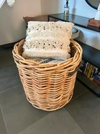 Hele grote rotan mand diameter 70 cm, Huis en Inrichting, Ophalen, Zo goed als nieuw, Hout, Mand