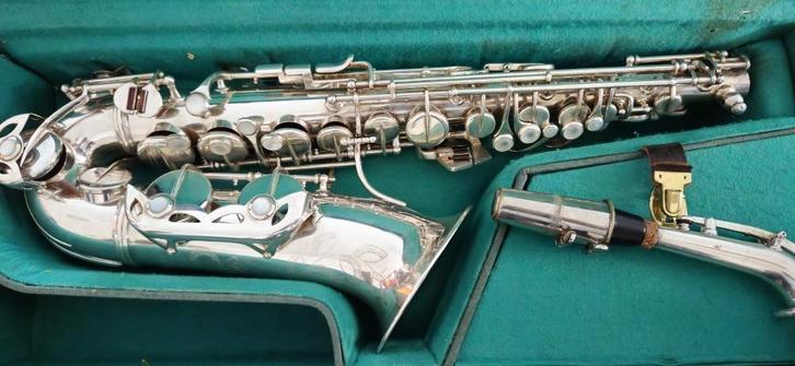 F.X. Hüller “World Super, Muziek en Instrumenten, Blaasinstrumenten | Saxofoons, Zo goed als nieuw, Alt, Met koffer, Ophalen