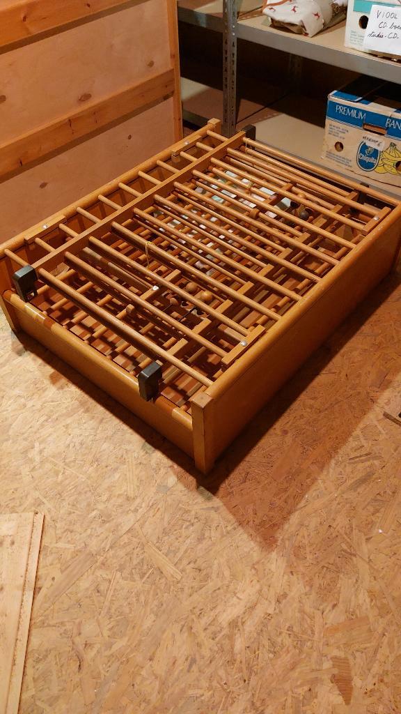 park dat kan verhoogd worden maar plank tekort, Enfants & Bébés, Parcs, Réglable en hauteur, Tiroir, Enlèvement