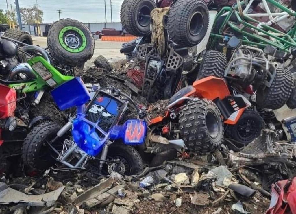 Brommers en ATV’s gezocht (onderdelen / project ), Vélos & Vélomoteurs, Cyclomoteurs | Cyclomoteurs accidentés, Enlèvement ou Envoi