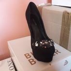 pumps 39, Vêtements | Femmes, Chaussures, Escarpins, Comme neuf, Noir, Envoi