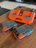 FUXTEC oplader 20V dubbel lader 2.4A, Ophalen, Zo goed als nieuw