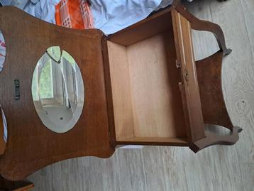 Table de décoration, Enlèvement