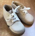 Petites chaussures en cuire ( nubuck ) beige, taille 22., Comme neuf, Fille, Chaussures, Jacadi