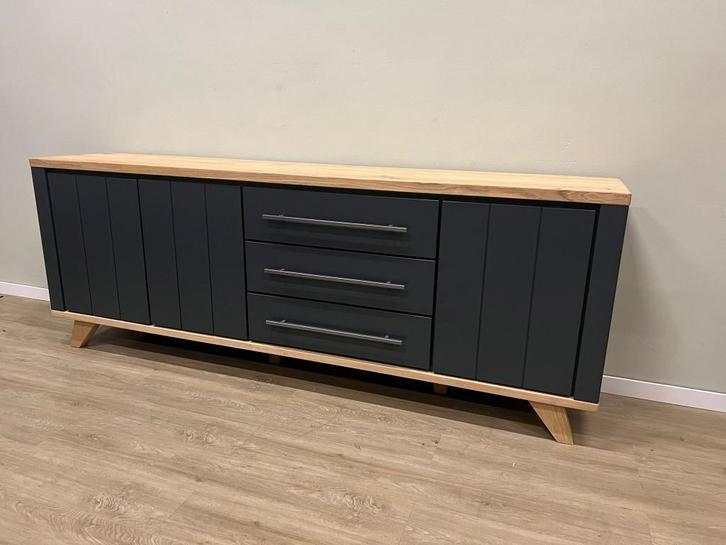 Dressoir Henders en Hazel Jardin antraciet 230cm €899,-!, Huis en Inrichting, Kasten | Dressoirs, Nieuw, 200 cm of meer, 25 tot 50 cm