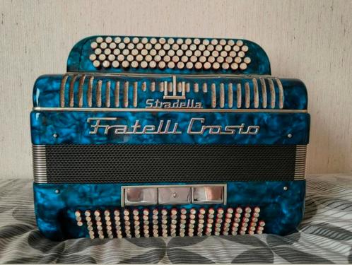 Accordeon Fratelli Crosio Stradella, Muziek en Instrumenten, Accordeons, Gebruikt, Met koffer, Ophalen