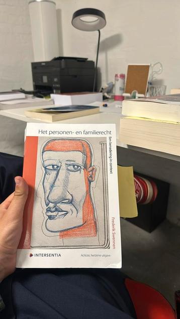 Het personen- en familerecht beschikbaar voor biedingen